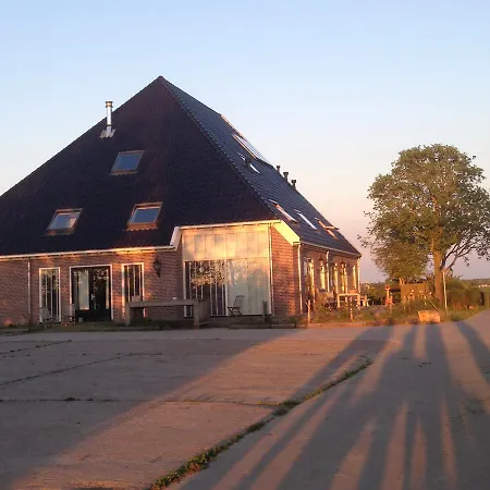Bed & Breakfast Boerderij De Waard Anna Paulowna